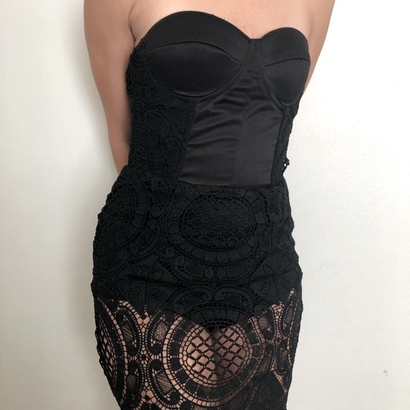 Black Lace Strapless Dress L'ATISTE - Picture 4 of 8